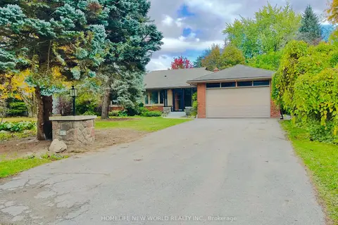 14 ROLLSCOURT Drive