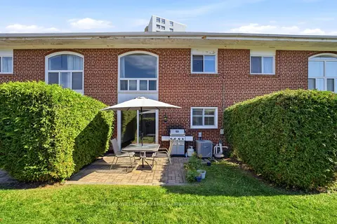 25 Esterbrooke Avenue 102