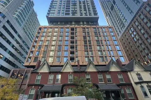 8 Widmer Street 1601