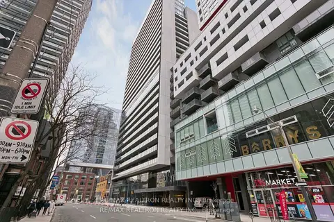 330 Richmond Street W 307