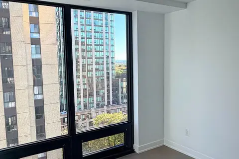 91 Montclair Avenue 1705