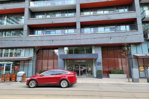 159 Dundas Street E 710
