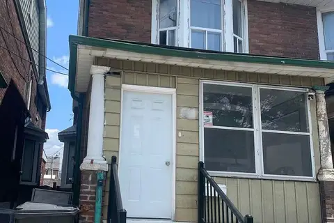 625 Bathurst Street