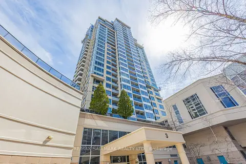 3 Rean Drive 112
