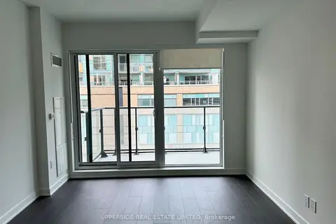 543 Richmond Street W 602