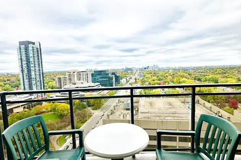 33 Sheppard Avenue E 2111