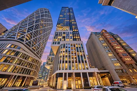 230 Simcoe Street 1235