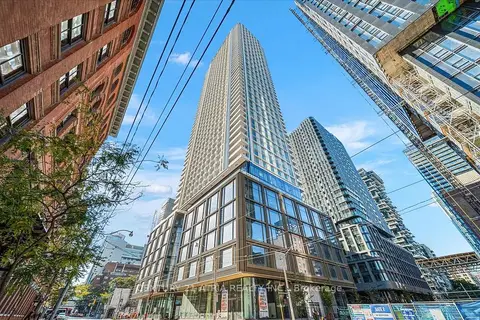 88 Queen Street E 2701