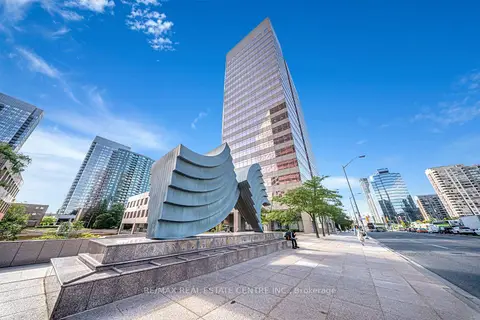 5700 Yonge Street Suite - B Road 200