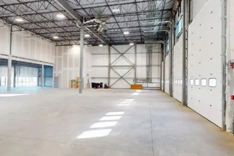 Unit 2, 4827 Roper Road
