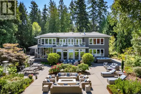 1895 Widgeon Rd