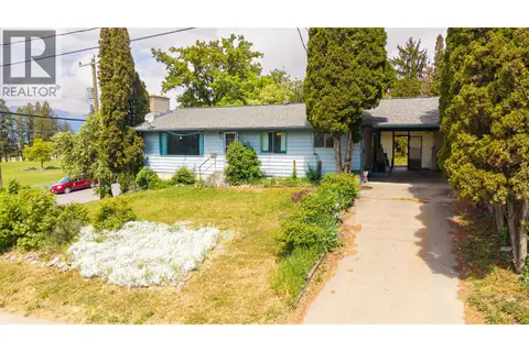 1104 Erickson Street
