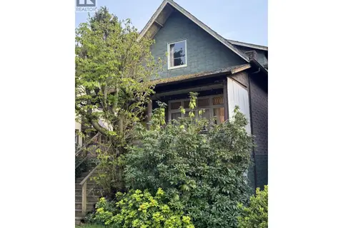 2012 YORK AVENUE