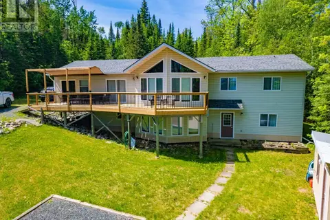 36 POPLAR BAY ROAD