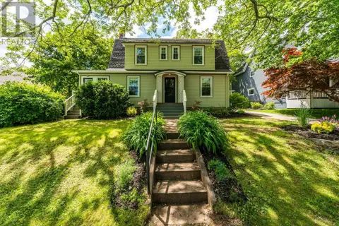 5 Warwick Street
