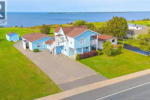 223 Boul St-Pierre E. Boulevard
