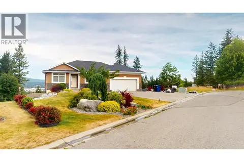 1631 Mt. Pyramid Crescent
