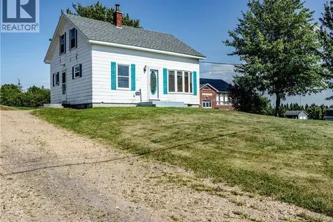 569 Memramcook east