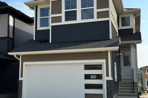 16 Topaz Place