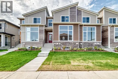 1063 Bayview Crescent SW