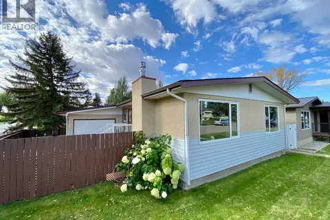 3 Lake Bevan Drive E