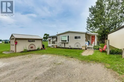 24 PINEVIEW AVENUE