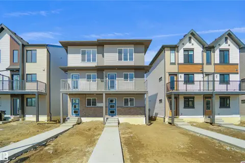 629 176 AV NE