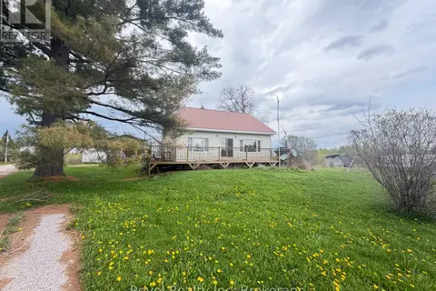 8 TRAILAINE ROAD