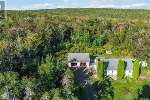 989 Lighthouse Road