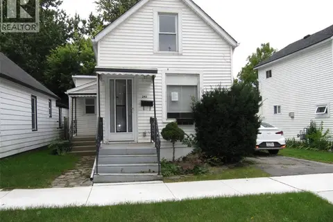 240 George STREET