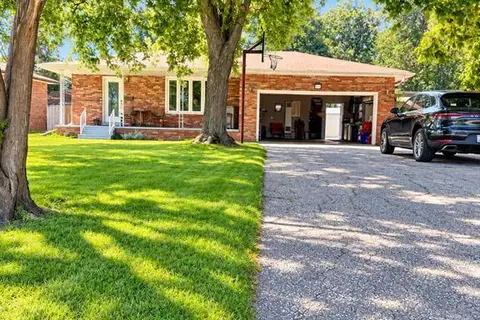 569 LESPERANCE ROAD Unit# LOWER