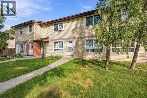 200 ST CLAIR BOULEVARD Unit# 44