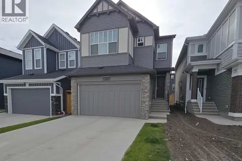 29 Marmot Passage NW
