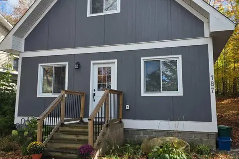 187 MAIN STREET W