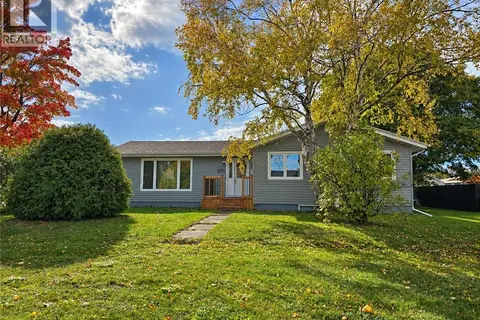 1211 Whelton