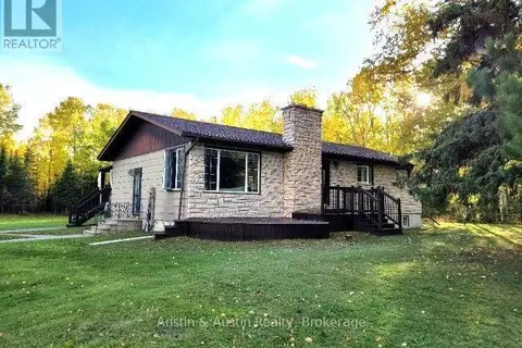 257 MCMILLAN CRESCENT