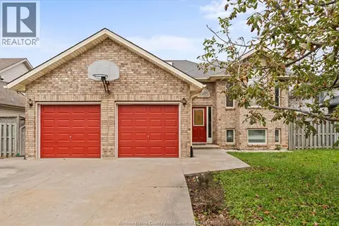 2820 Wildberry CRESCENT