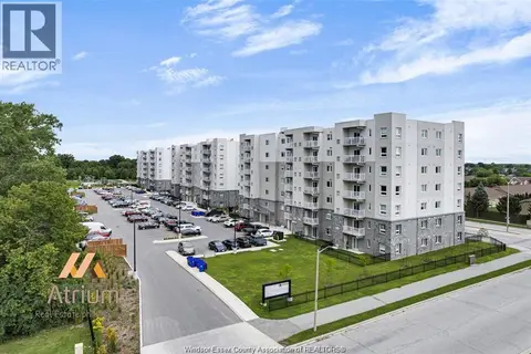 1675 BANWELL Unit# 106