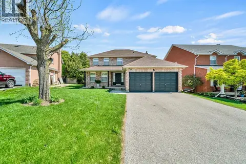 16 GLENNIE Court