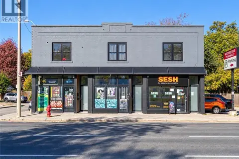 571-575 KING Street E