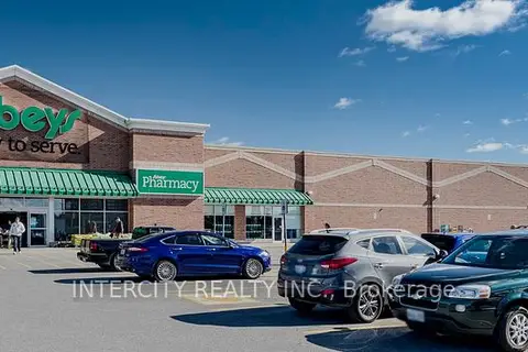 1615 Dundas Street E 300E