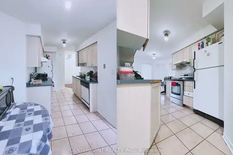 29 Rosebank Drive 1101-Apt 1