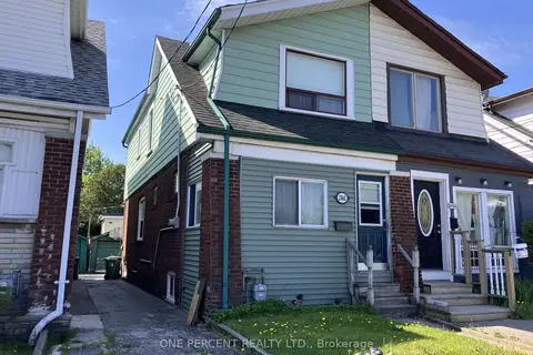 2461 Gerrard Street E