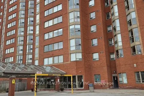 2466 Eglinton Avenue E 806