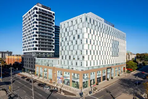 100 Bond Street E 1004