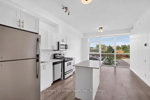 100 Bond Street E 422