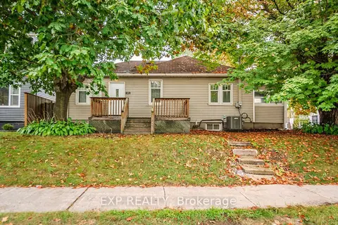 829 Athol Street