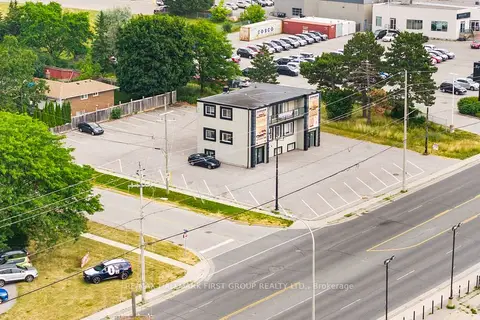 1400 Dundas Street E 1