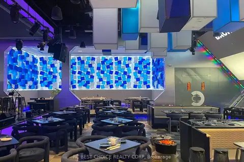 390 Silver Star Boulevard 106 - 110