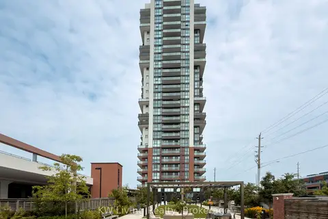 2550 Simcoe Street N 207